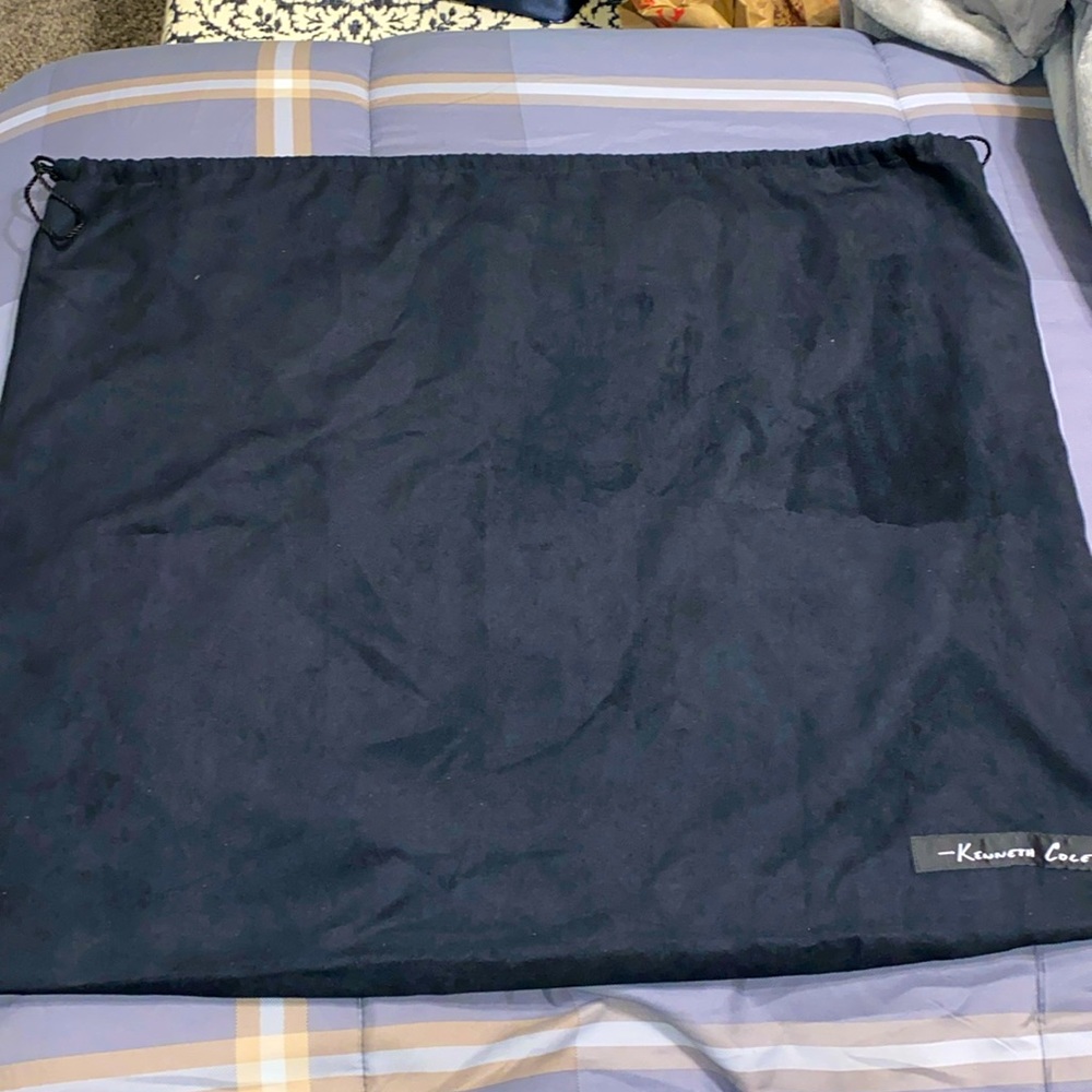 Kenneth Cole Velour Drawstring Dust Bag EUC